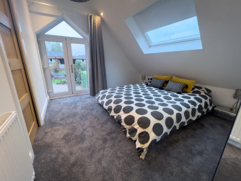 bedroom-long-stay-contractor-leeds